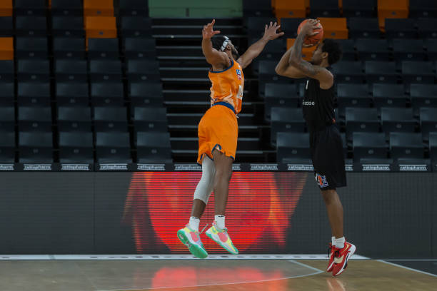 发挥出色 发挥出色